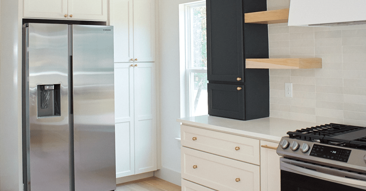 Modern Kitchen - Black and White Wooden Cabinets